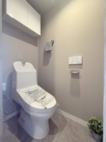 アンビシャス豊四季のトイレ|※完成施工例の為、実際の仕様とは異なる場合がございます。