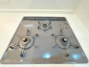 八潮市　南川崎　中古戸建のキッチン|お手入れのしやすいシステムキッチンです