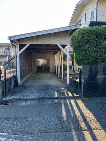 花ヶ島町笹原の駐車場