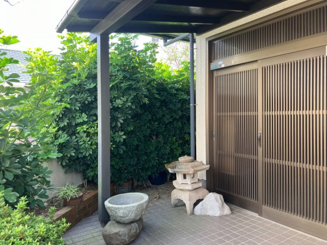 花ヶ島町笹原の玄関