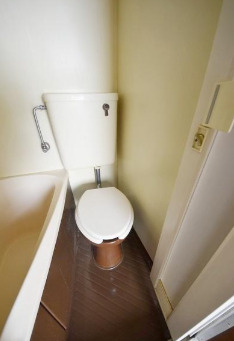 サンハウスのトイレ