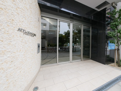 【エントランス】 | AFFLUENCE難波 | 清潔なエントランスです