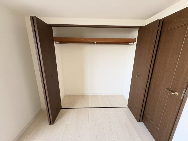 エリオ西神南２号棟の収納