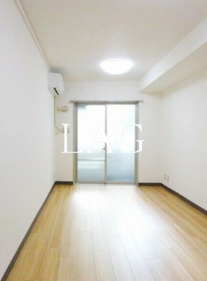 【居間・リビング】 | コスモ隅田アクティ | 洋室のお部屋です。