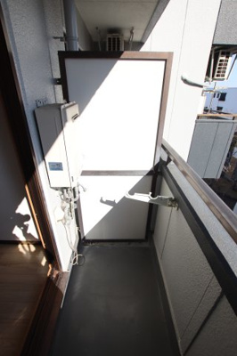 【その他】 | サンロワール北野田 | 洗濯機置場