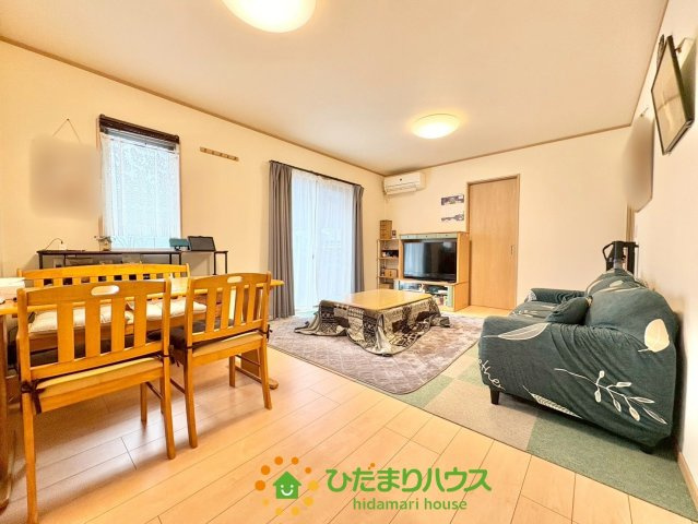 加須市船越　中古一戸建ての居間・リビング|2025年12月8日撮影