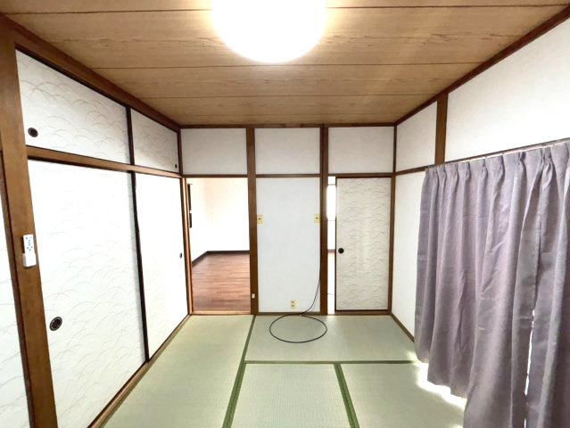 古川南3丁目貸家　はなみずき通り近くの戸建賃貸の和室|和室です