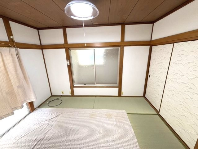 古川南3丁目貸家　はなみずき通り近くの戸建賃貸の和室|フローリングだけでなく、和室もあります