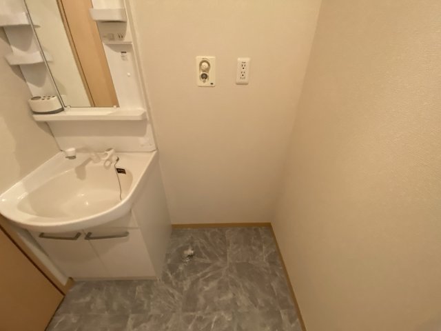 シャーメゾン南条Ｂ棟のその他