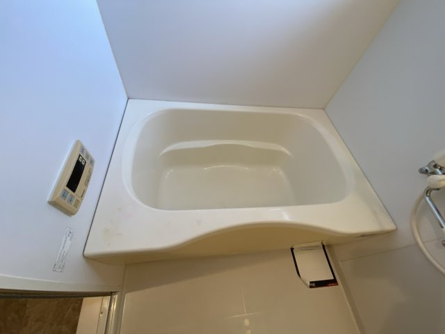 シャーメゾン南条Ｂ棟の浴室