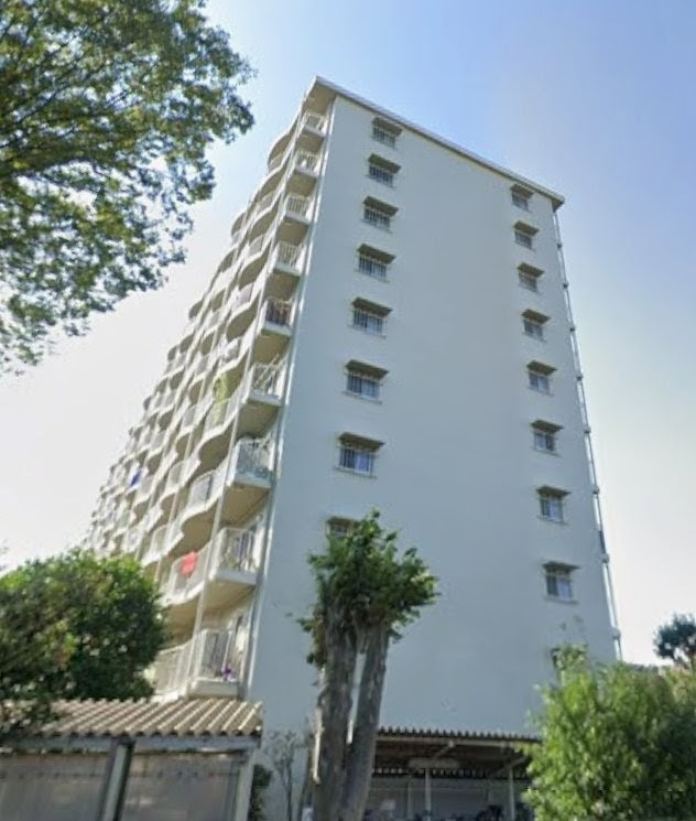 新松戸サンライトパストラル六番街C棟の外観