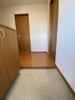 【玄関】 | プチシャトー