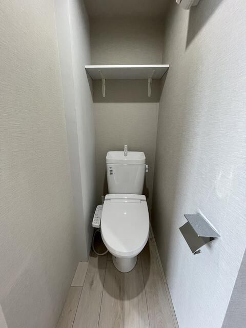 ＯＭＯＣｉ　ＤＥ　ＳＥＮＧＯＫＵのトイレ