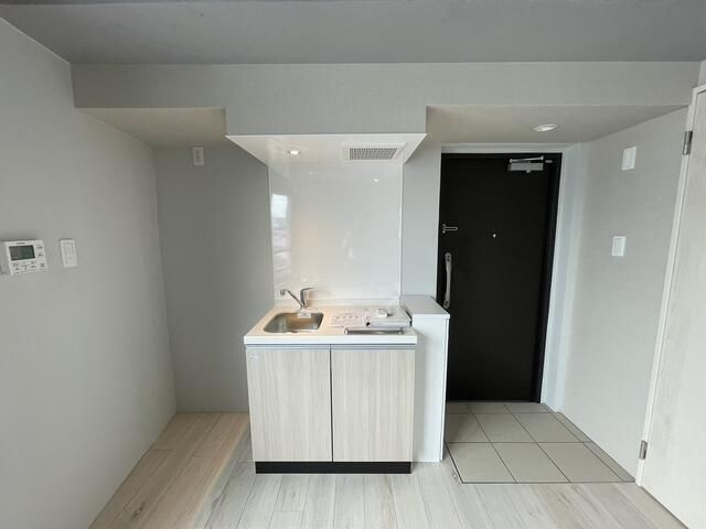 ＯＭＯＣｉ　ＤＥ　ＳＥＮＧＯＫＵのキッチン