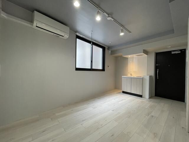 ＯＭＯＣｉ　ＤＥ　ＳＥＮＧＯＫＵの内装