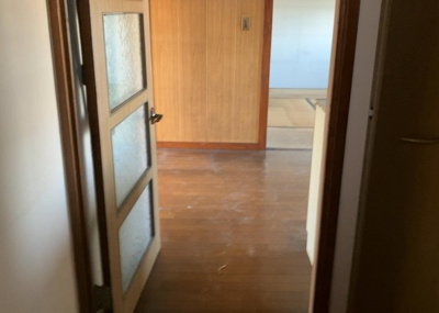 【内装】 | 鶴川２丁目団地 | 内装はとにかくおしゃれなものがいい！と選ぶ前に、まず住んだ後のことを想像してみましょう。住んでみたらコンセントの位置が悪くて使いにくいなど出てきます。事前にどの家電をどこに置くか想定しておきましょう。