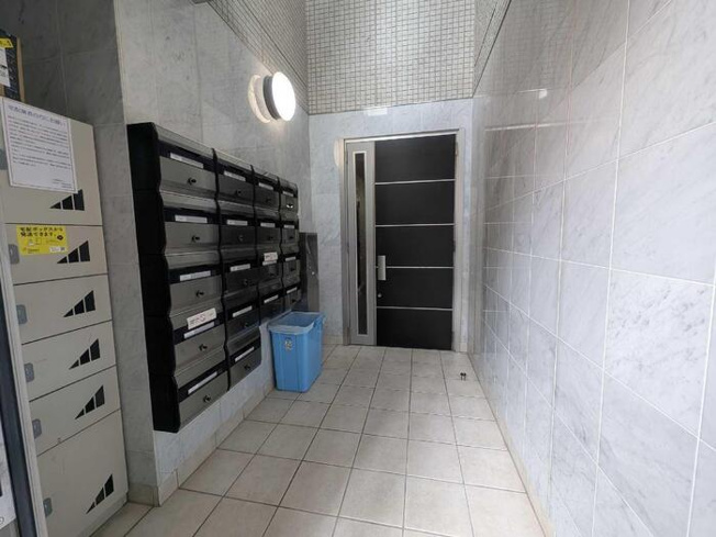 【ロビー】 | Cherry Court