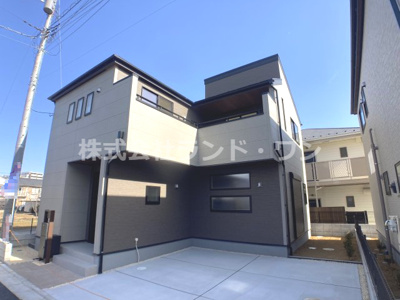 【外観】 | 所沢市上新井2丁目　全5棟 5号棟 | （5号棟）西武池袋線「西所沢」駅徒歩14分・「小手指」駅徒歩21分！子育て世代に嬉しい小学校、スーパー、コンビニなどが徒歩10分圏内にあります♪