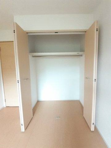 ワンピースの収納|こまごまとしたものを収納できそうですね