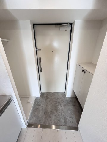 大阪市旭区森小路１丁目の賃貸マンションの玄関