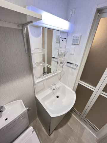 大阪市旭区森小路１丁目の賃貸マンションの独立洗面台