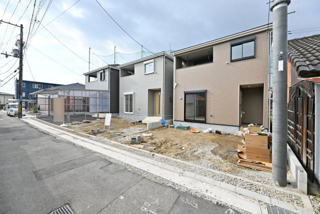 クレイドルガーデン戸ノ内町3丁目新築一戸建て│4LDK+並列駐車2台可の外観|2025年12月撮影