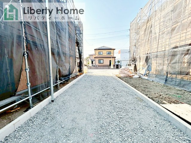 土浦市生田町第4　新築戸建　5号棟の駐車場