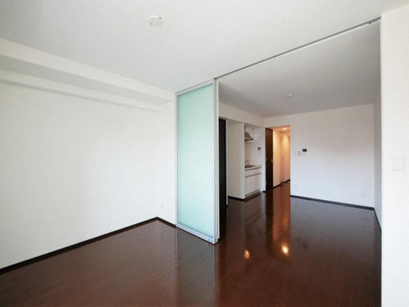 MDI三国コートの洋室