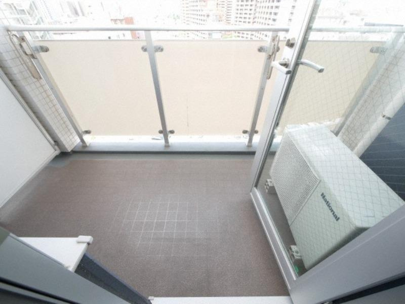 MDI三国コートのバルコニー