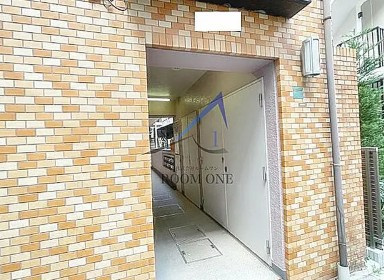 アパルトマン喜美よしのエントランス|エントランスです。