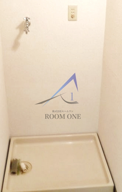 アパルトマン喜美よしの設備|洗濯機置き場です。