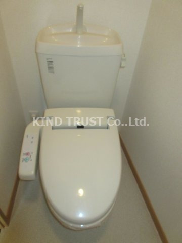 ハピネス浦江のトイレ|落ち着いた色調のトイレです