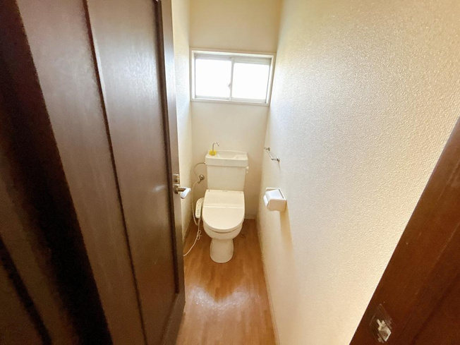 【トイレ】 | 土浦市烏山5丁目　中古戸建