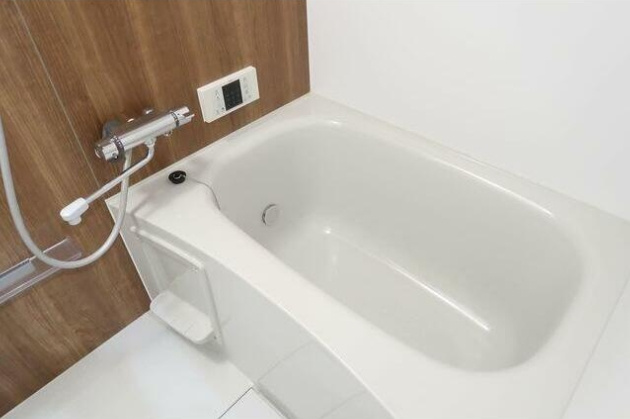 イハナガーデンB棟の浴室