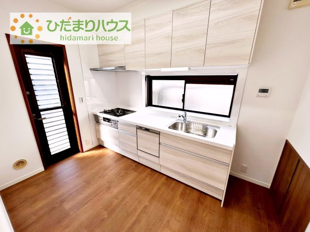 【キッチン】 | つくば市東光台2丁目　中古戸建　 | お料理に集中したい方向けの独立キッチン！