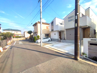 【その他】 | GRAFARE REUSE HOUSE　緑区鏡田　売戸建 | 前面道路