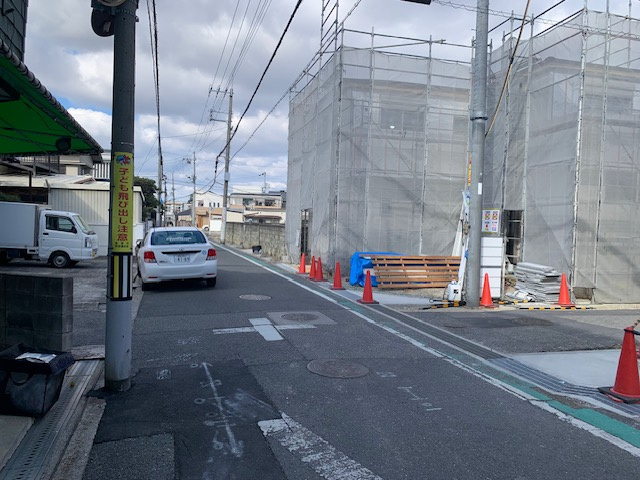 【前面道路含む現地写真】 | Livele Garden.S松原南新町1丁目　3号棟 | お気に入りの区画や間取りなどがございましたら、お早めにどうぞ。（2025年12月撮影）