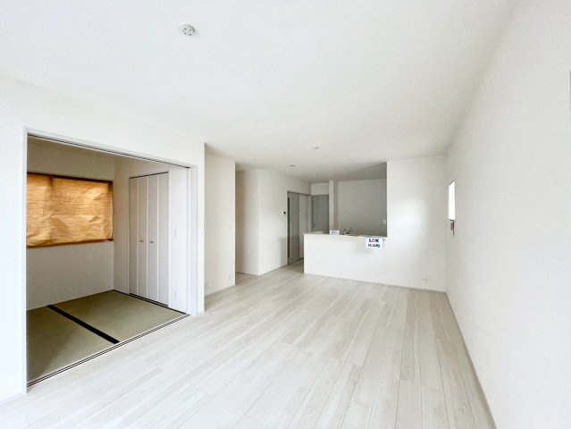 長野稲葉第３の居間・リビング|１号棟