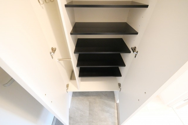 セレニテ西中島アリア壱番館の収納