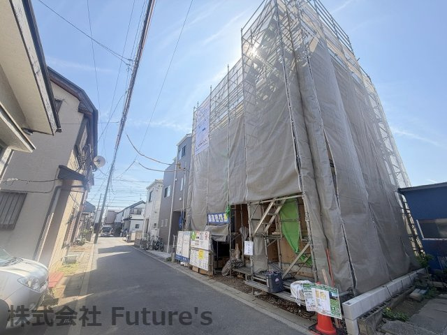三郷市彦川戸1丁目　新築戸建　全1棟の前面道路含む現地写真|前面道路含む現地写真です。