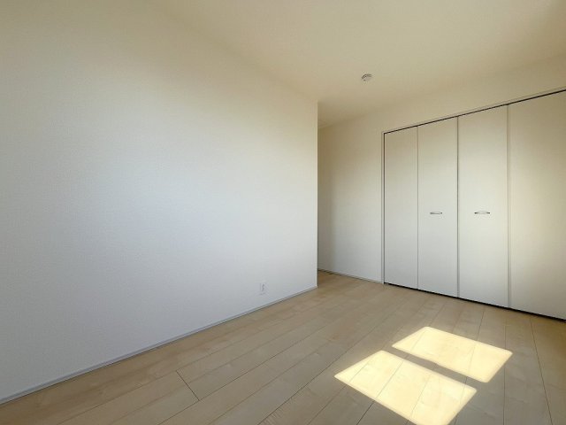 三郷市彦川戸1丁目　新築戸建　全1棟の洋室|同施工会社の参考写真になります。