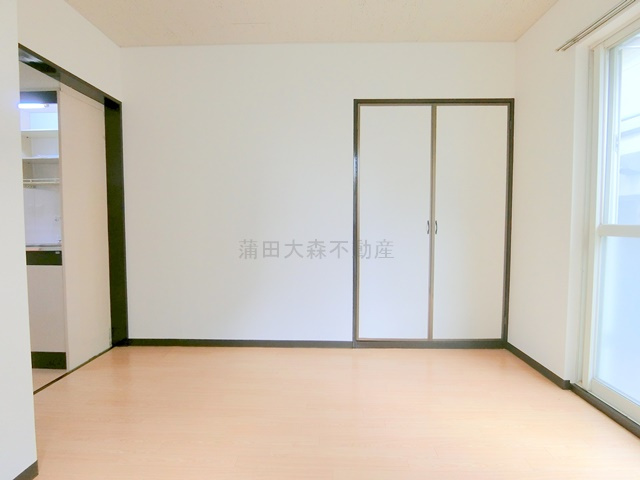 エーデルハイツの居間・リビング