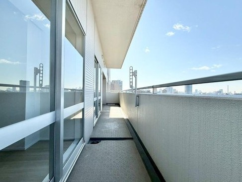 【バルコニー】