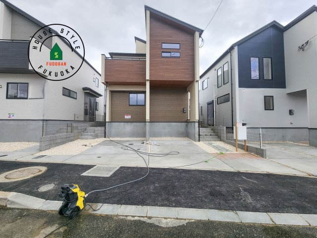 福岡市城南区梅林5丁目第1-3棟（2号棟）