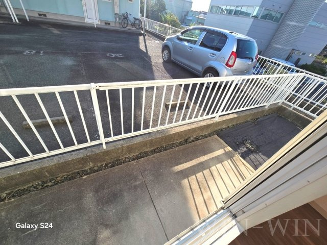 高師パークハイツ B棟のバルコニー