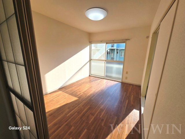 高師パークハイツ B棟の居間・リビング