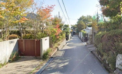【前面道路含む現地写真】 | 芦屋市奥池町　中古戸建