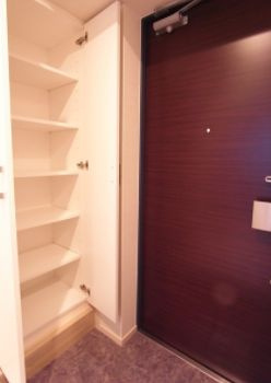 【玄関】 | リブリ・サンヴィレッジ26