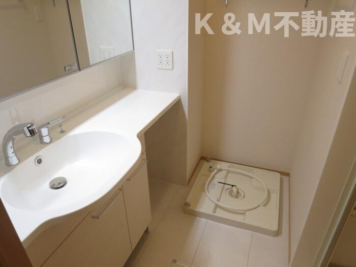 Arcobalenoの洗面所|脱衣スペースもあります