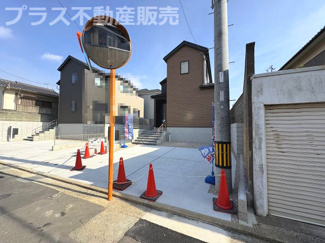 【外観】 | 現地写真。プラス不動産販売なら、現場の全ての棟をまとめてご見学頂けます。